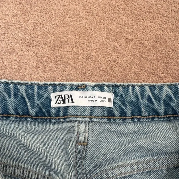 Zara Light Blue Straight Leg Jeans - Picture 2 of 2